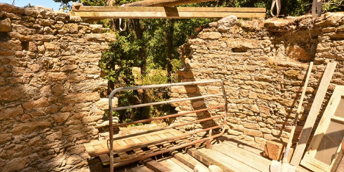 Poursuite de la maçonnerie